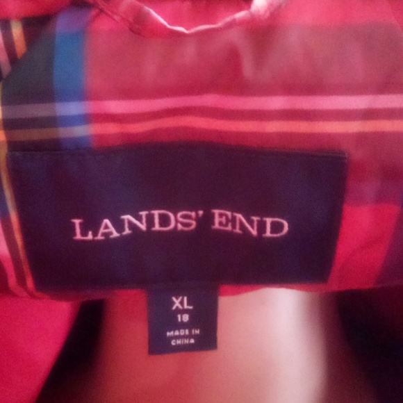 Lands End Vest - Picture 2 of 3